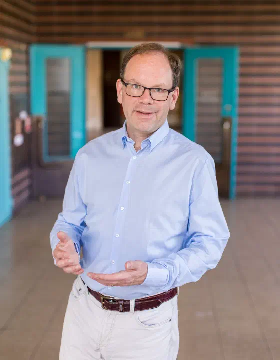 Wolfgang Auer im professionellen Arbeitskontext